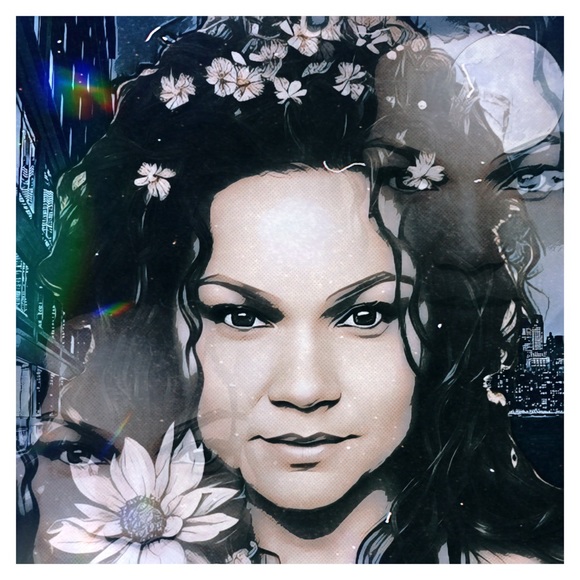 Meet your Posher, Kristen - Picture 3 of 3